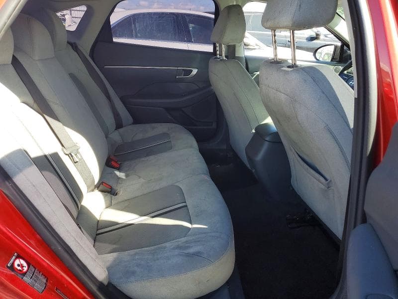 2021 HYUNDAI SONATA SE 10