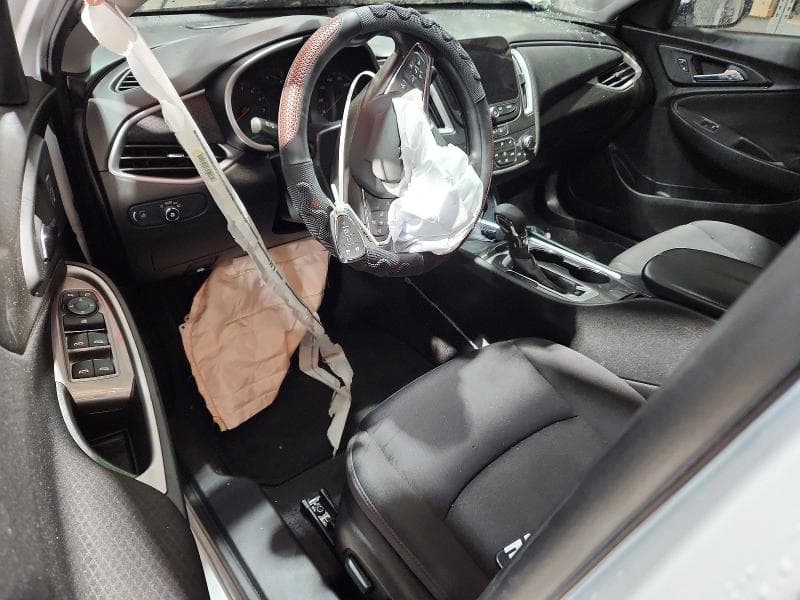 2023 CHEVROLET MALIBU LT 8