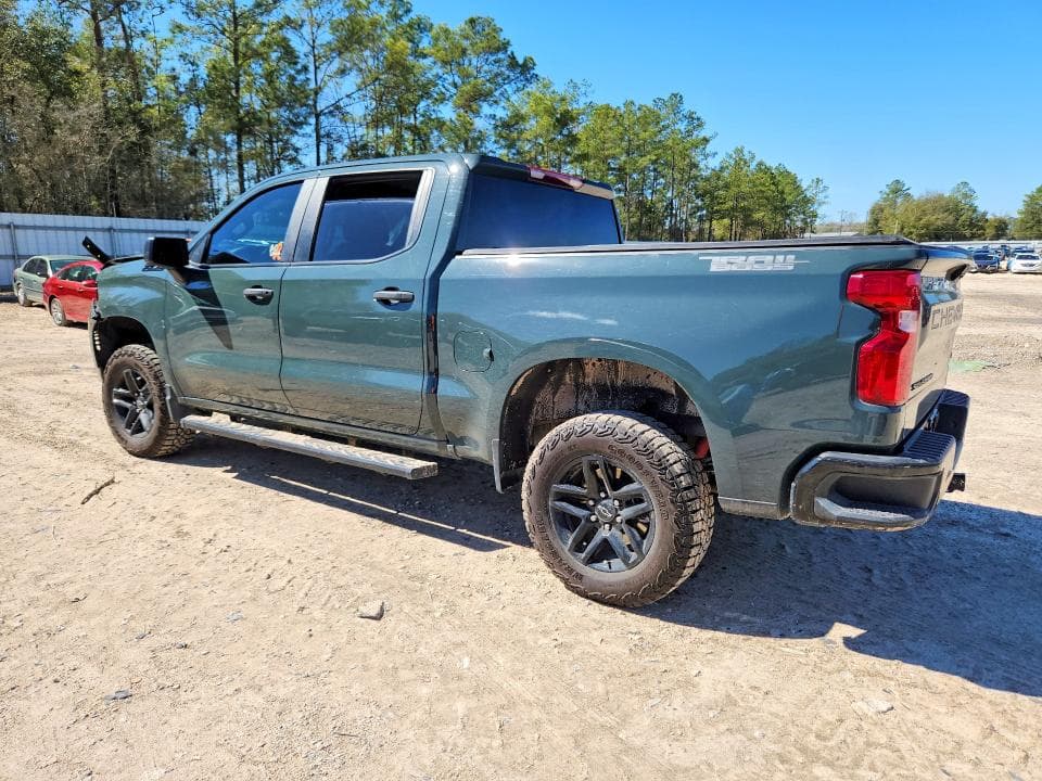 2025 CHEVROLET SILVERADO K1500 TRAIL BOSS CUSTOM 2