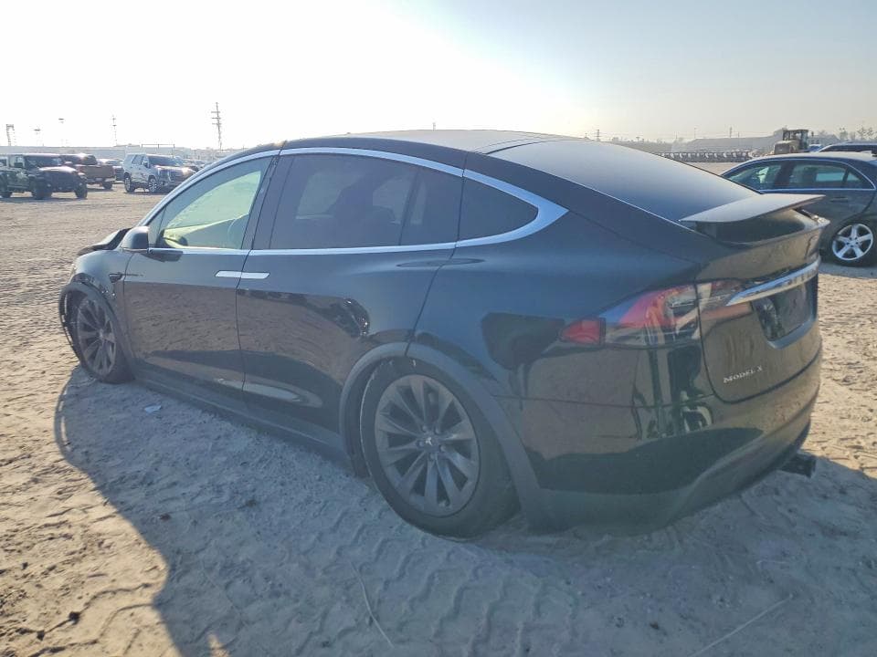 2017 TESLA MODEL X 2