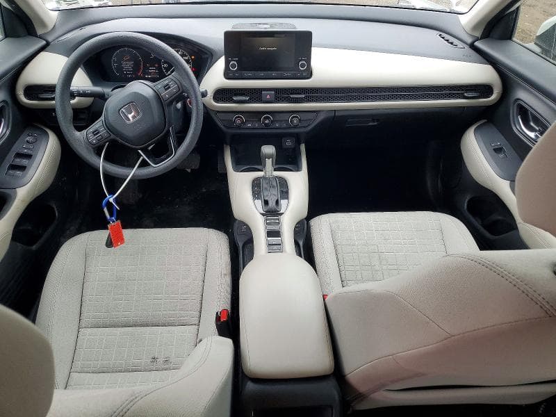 2025 HONDA HR-V LX 8