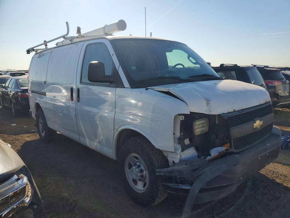 2017 CHEVROLET EXPRESS G2500 4