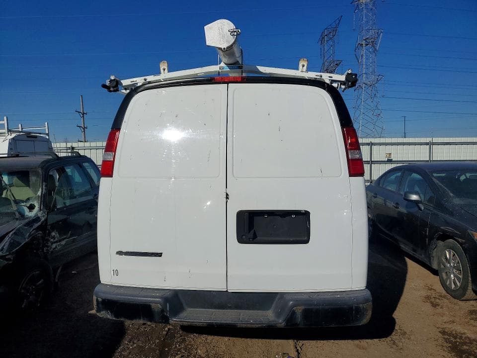 2017 CHEVROLET EXPRESS G2500 6