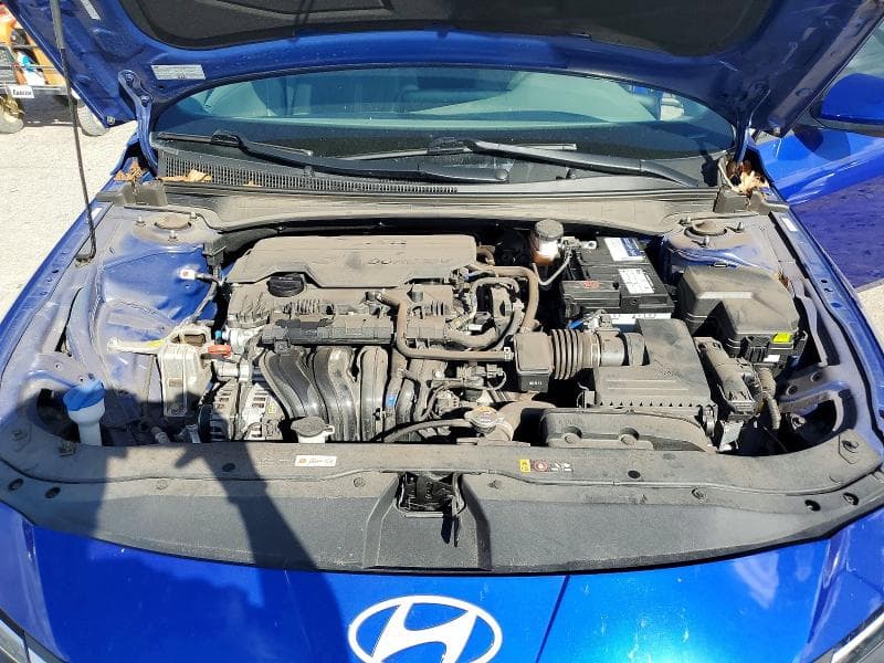 2024 HYUNDAI ELANTRA SE 11