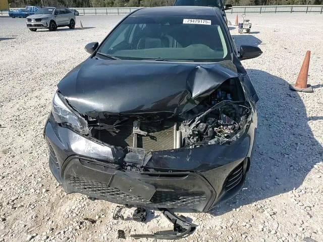 2018 TOYOTA COROLLA SE SE 13