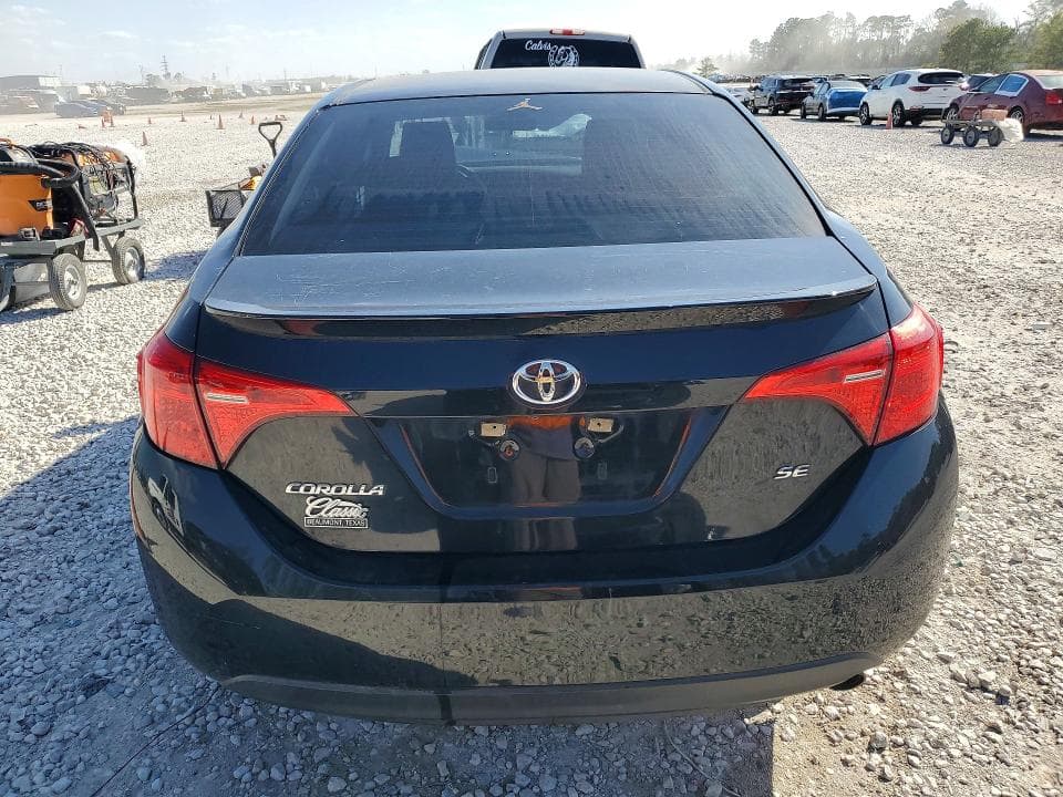 2018 TOYOTA COROLLA SE SE 6