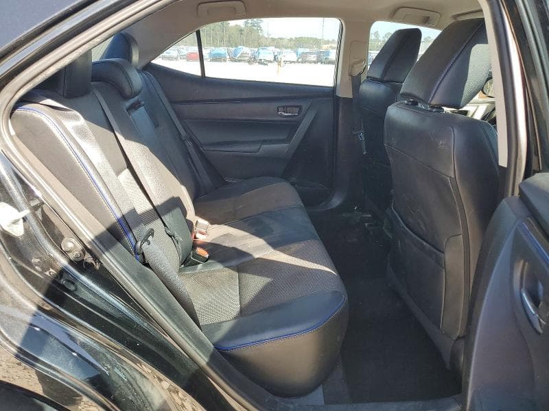 2018 TOYOTA COROLLA SE SE 10