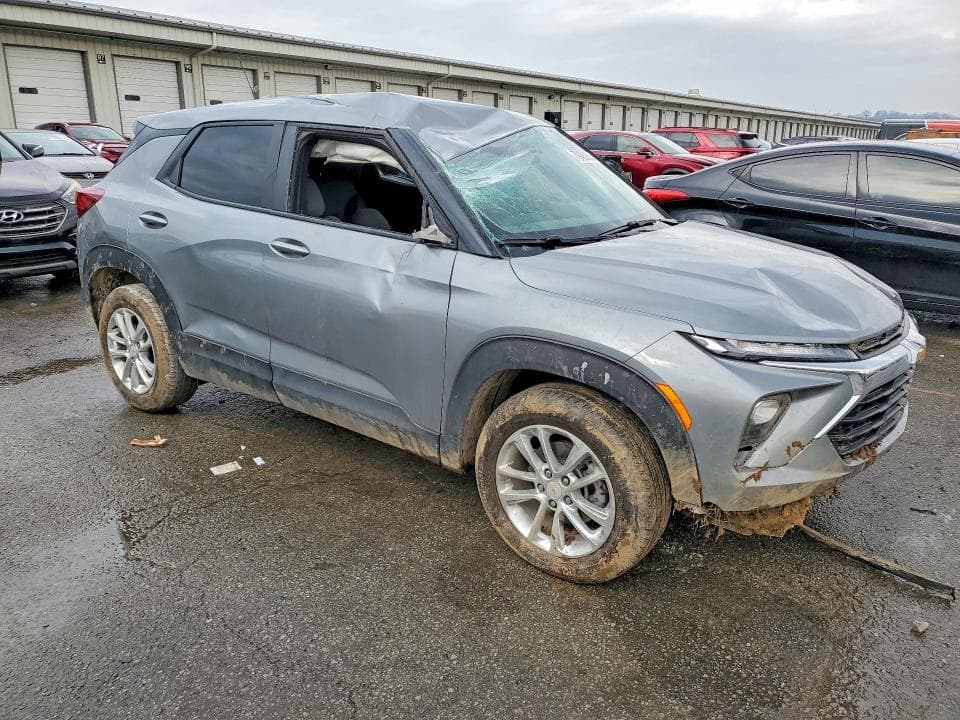 2025 CHEVROLET TRAILBLAZER LS LS 4