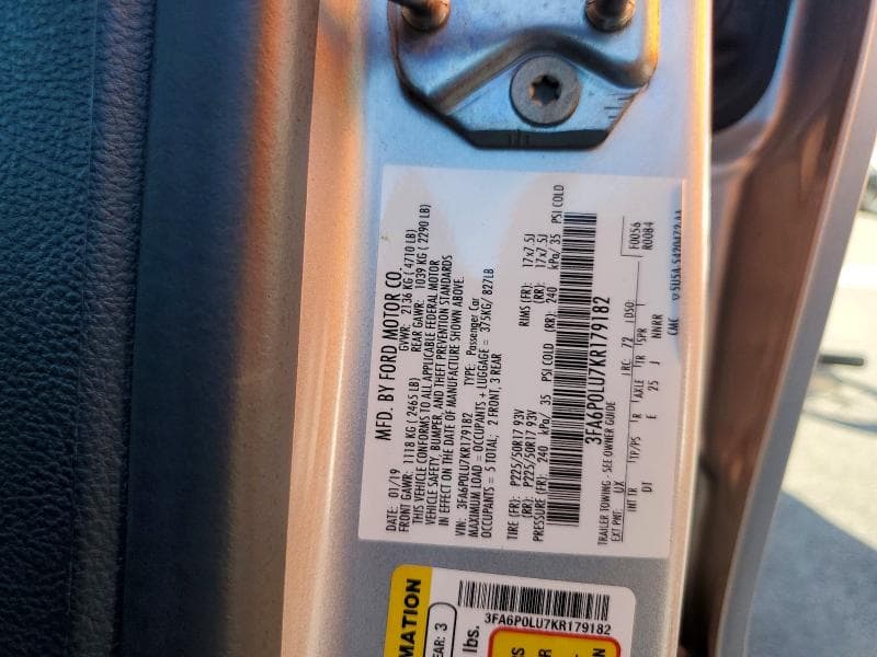 2019 FORD FUSION SE SE 13
