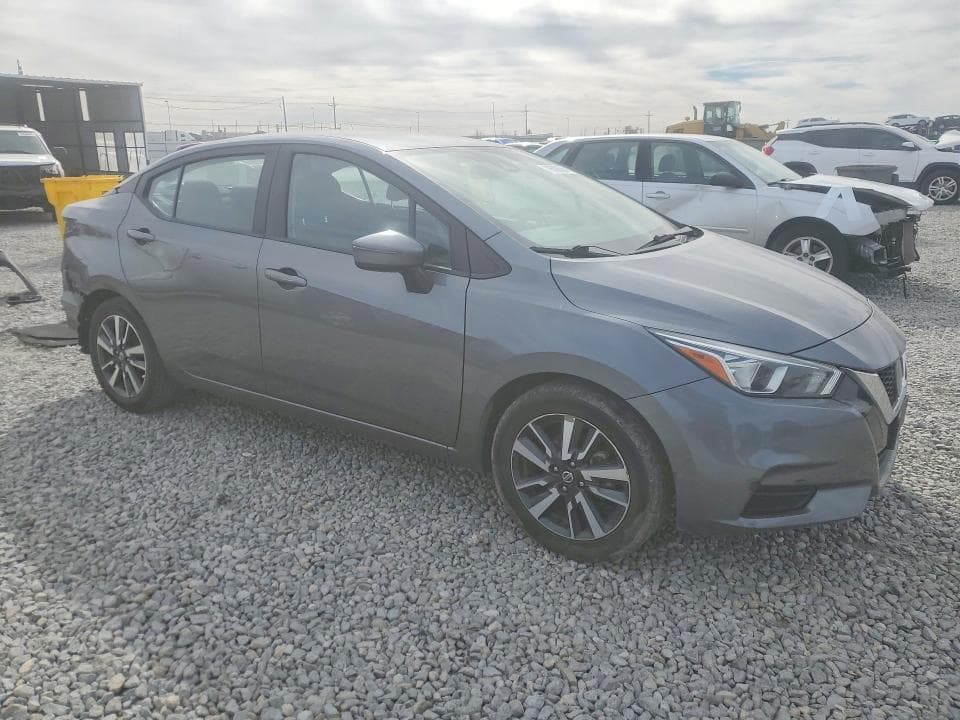 2021 NISSAN VERSA SV 4