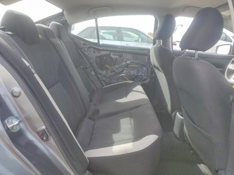 2021 NISSAN VERSA SV 10
