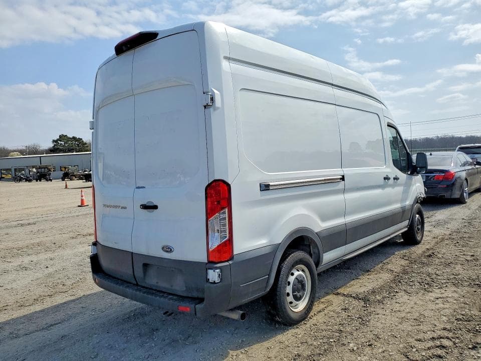2021 FORD TRANSIT 250 DELIVERY VAN 3