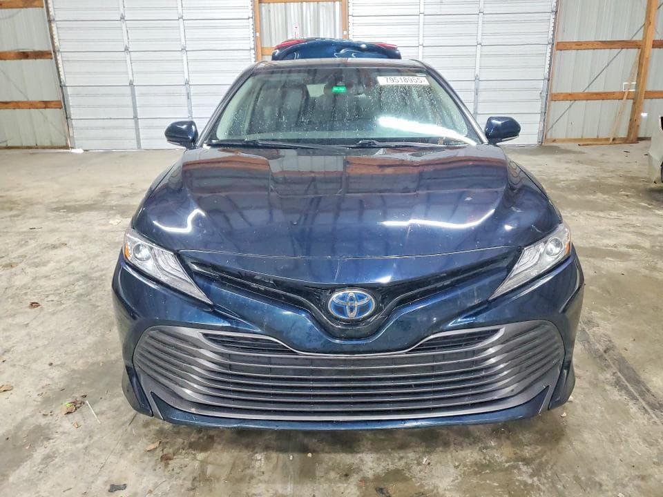 2020 TOYOTA CAMRY HYBRID XLE 5