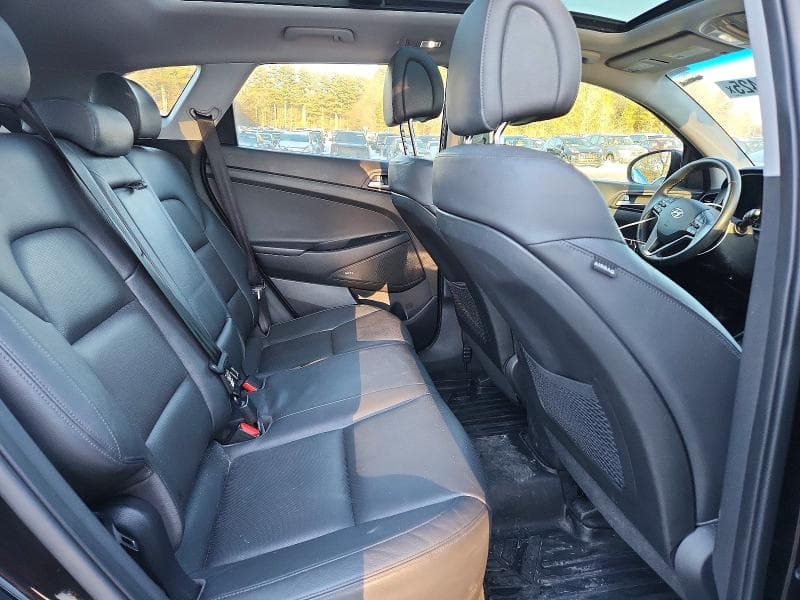 2017 HYUNDAI TUCSON LIMITED 11