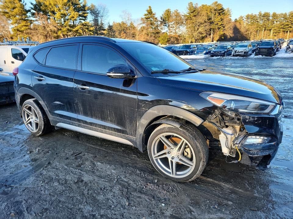 2017 HYUNDAI TUCSON LIMITED 4