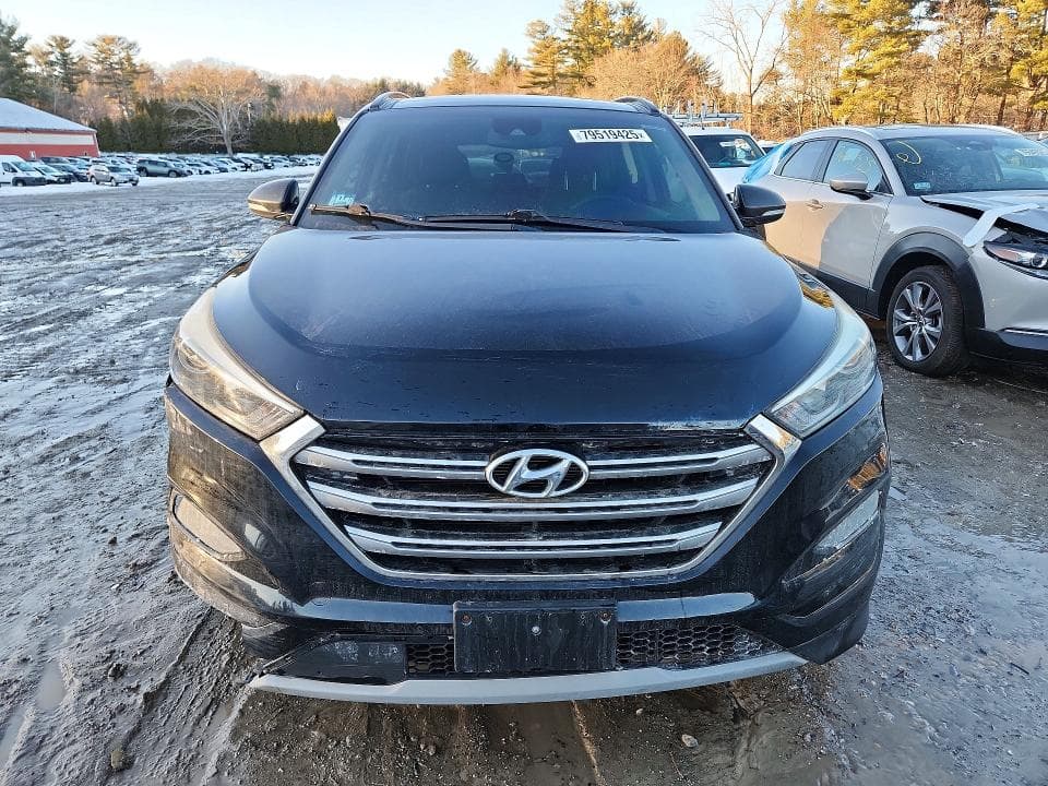 2017 HYUNDAI TUCSON LIMITED 5