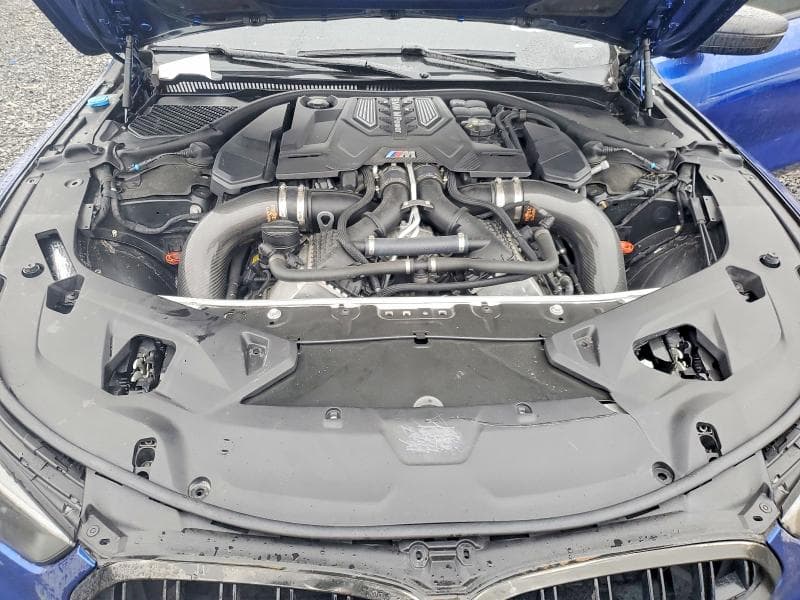 2023 BMW M8 11