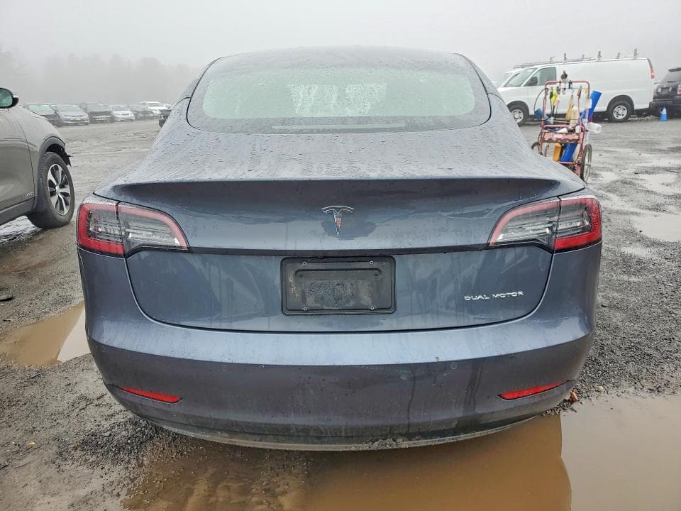 2021 TESLA MODEL 3 6