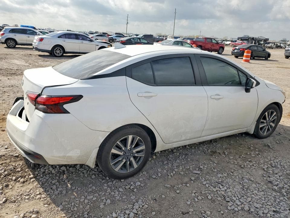 2025 NISSAN VERSA SV 3