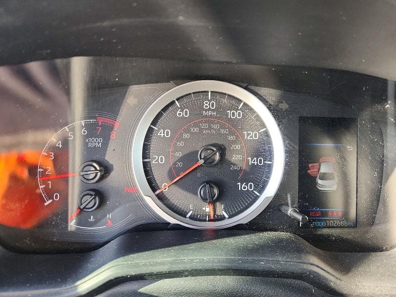 2020 TOYOTA COROLLA SE 9