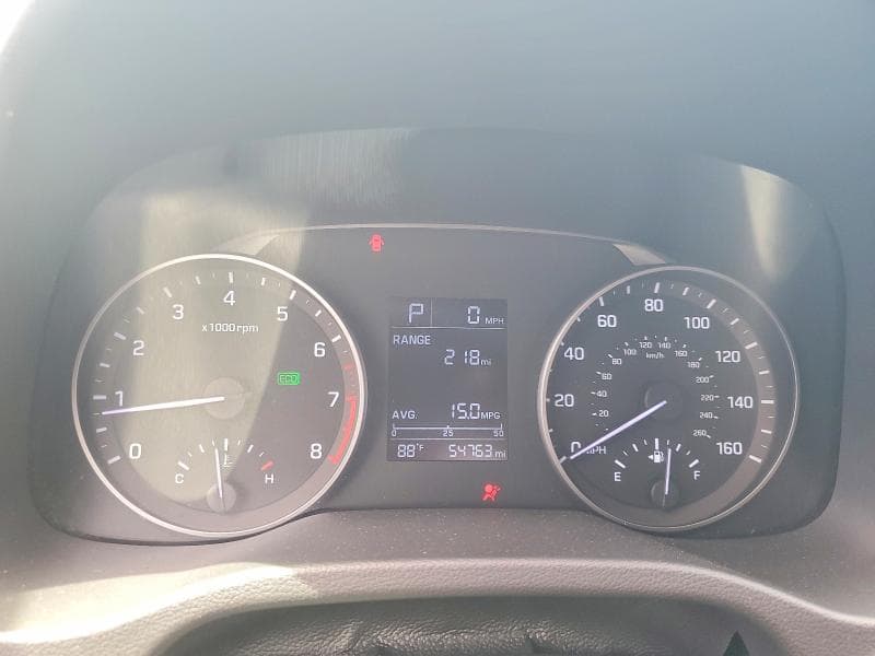 2018 HYUNDAI ELANTRA SE SE 9