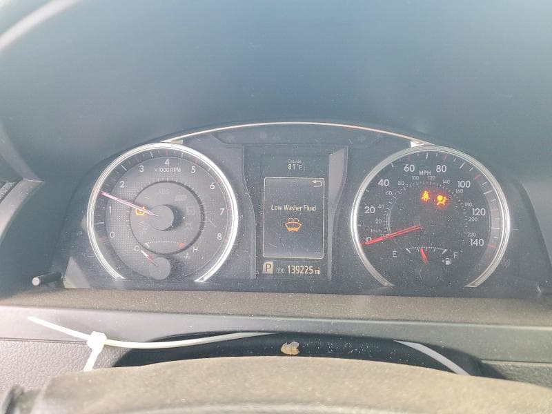 2017 TOYOTA CAMRY SE SE 9