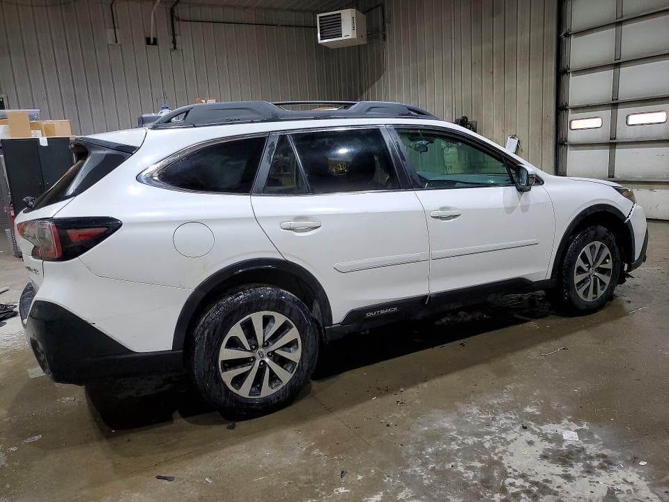 2022 SUBARU OUTBACK PREMIUM 3