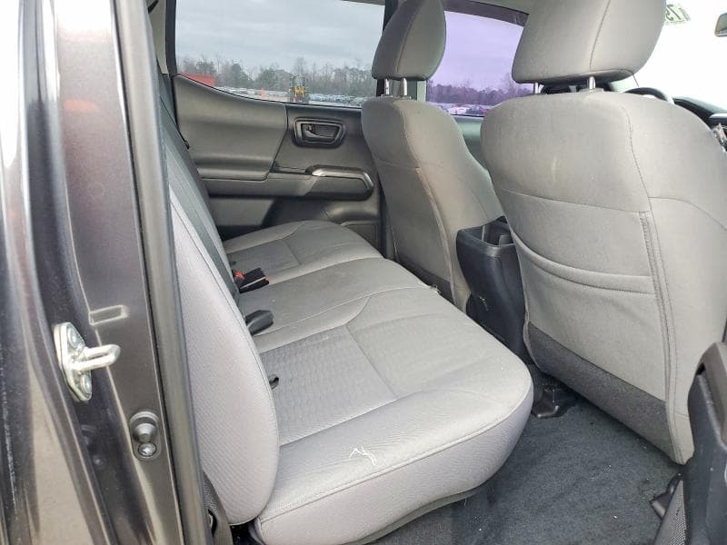 2019 TOYOTA TACOMA SR5 V6 SR5 V6 10