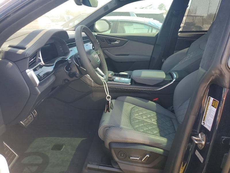 2025 AUDI SQ8 PRESTIGE 7