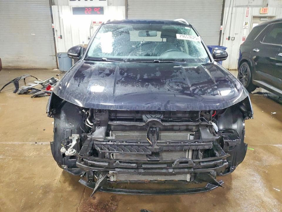 2022 VOLKSWAGEN TAOS SE 5