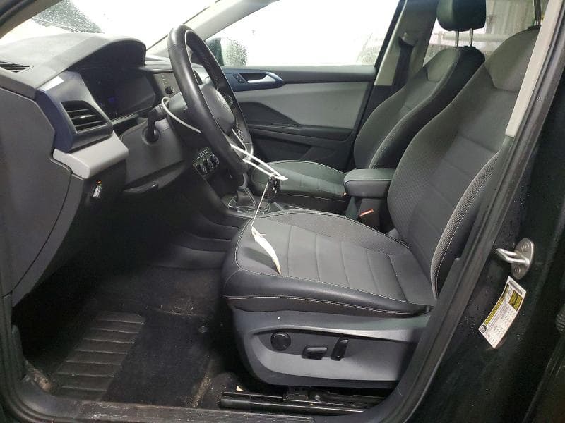 2022 VOLKSWAGEN TAOS SE 7