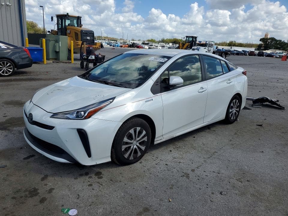 2022 TOYOTA PRIUS LE - 1