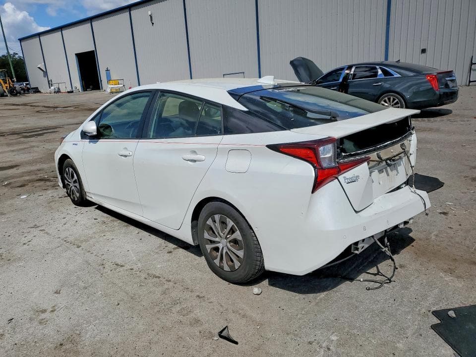 2022 TOYOTA PRIUS LE 2