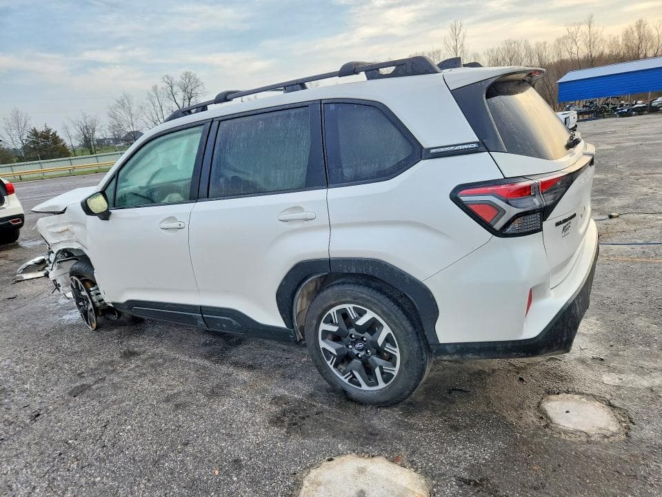 2025 SUBARU FORESTER PREMIUM 2