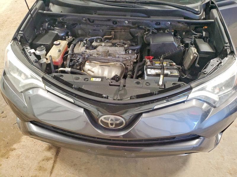 2018 TOYOTA RAV4 LIMITED 11