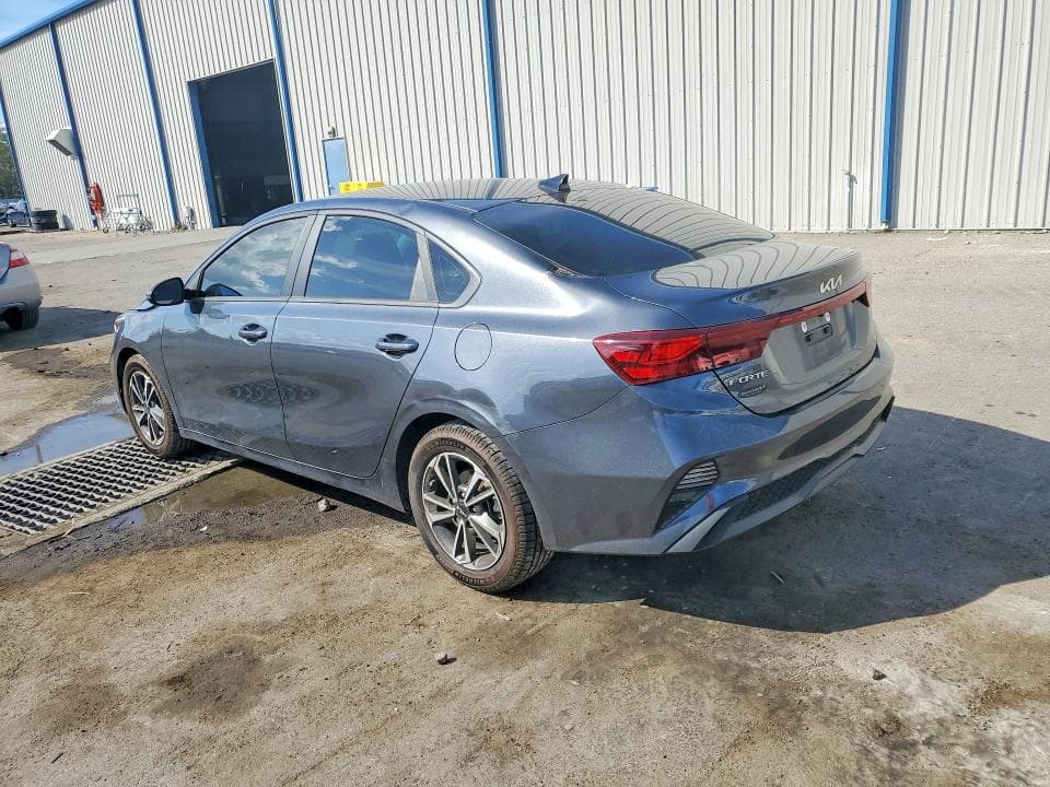 2024 KIA FORTE LXS 2