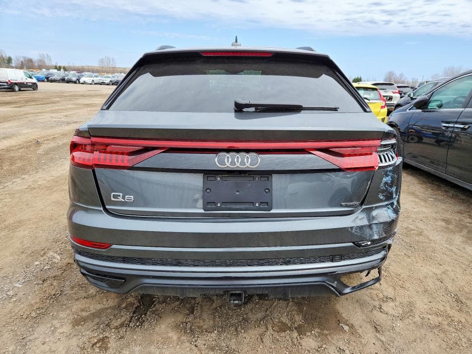 2023 AUDI Q8 PROGRESSIV 6