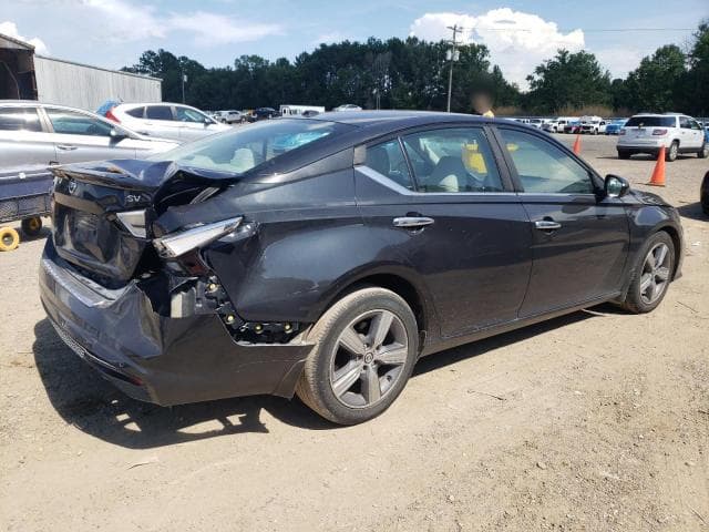 2021 NISSAN ALTIMA 3
