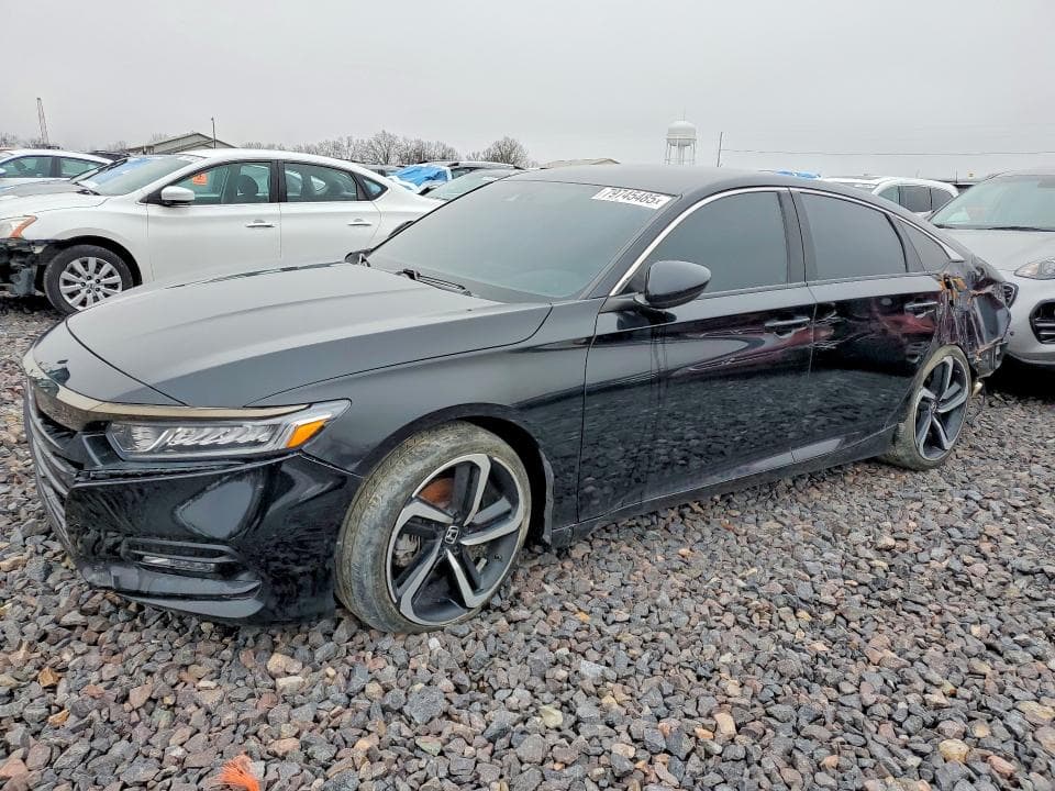 2018 FORD SEDAN - 1