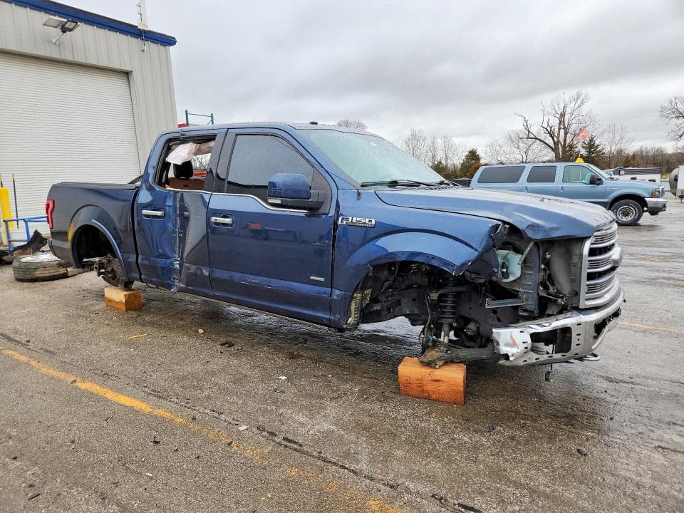 2017 FORD F150 SUPERCREW 4
