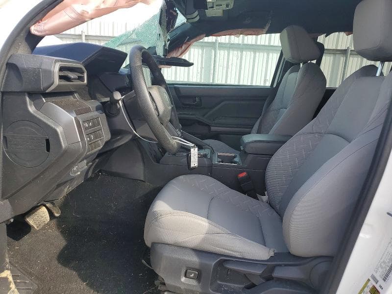 2025 TOYOTA TACOMA SR5 SR5 7