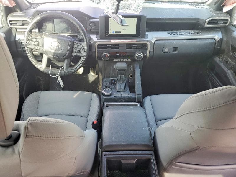2025 TOYOTA TACOMA SR5 SR5 8
