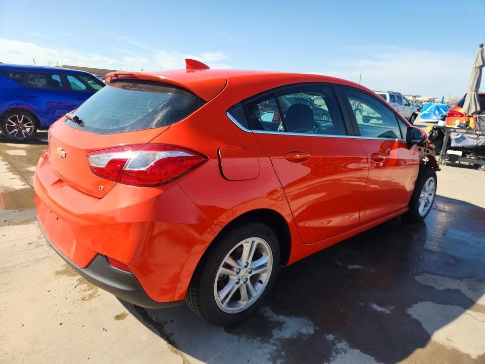 2018 CHEVROLET CRUZE LT LT 3