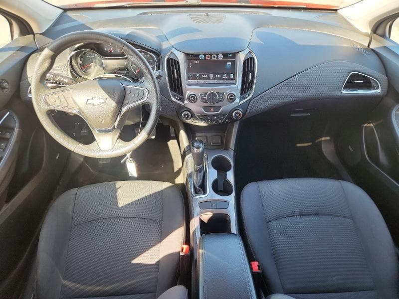 2018 CHEVROLET CRUZE LT LT 8