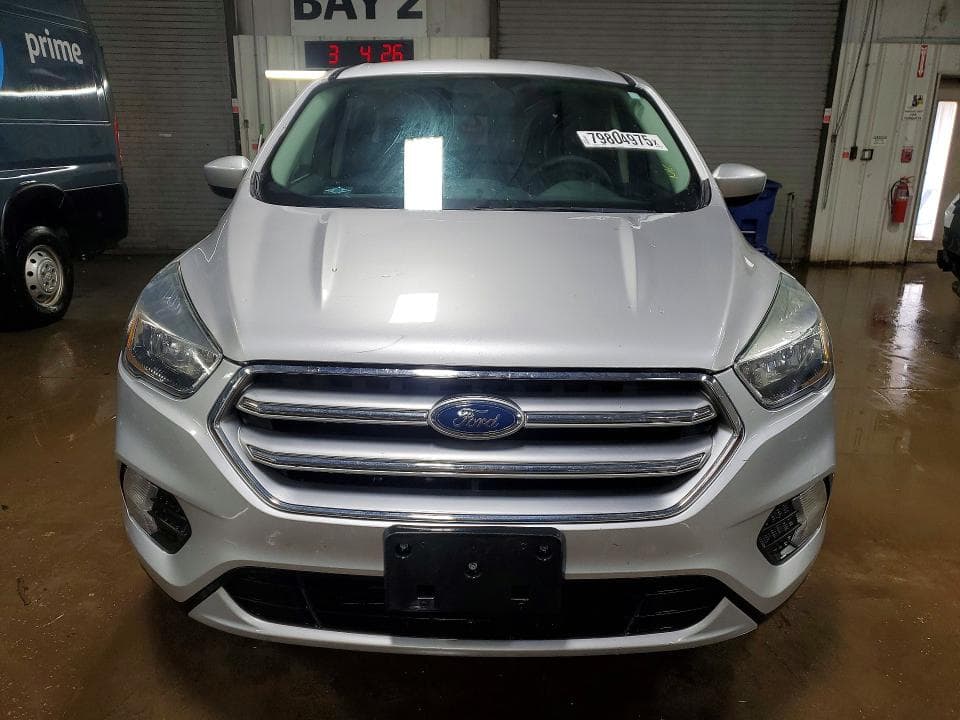 2017 FORD ESCAPE SE 5