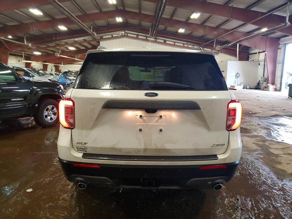 2024 FORD EXPLORER XLT 6