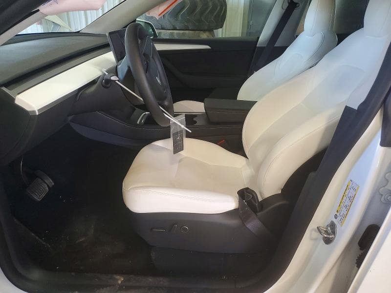2024 TESLA MODEL Y 7