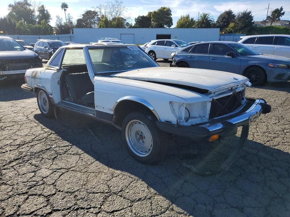 1982 MERCEDES-BENZ 380 SL SL 4