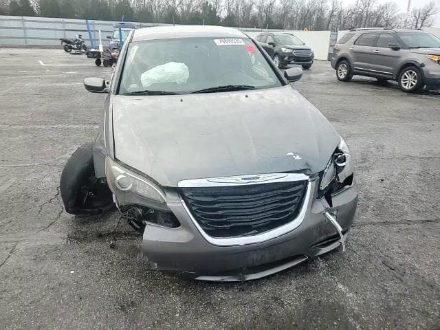 2021 CHRYSLER 200 TOURING 13