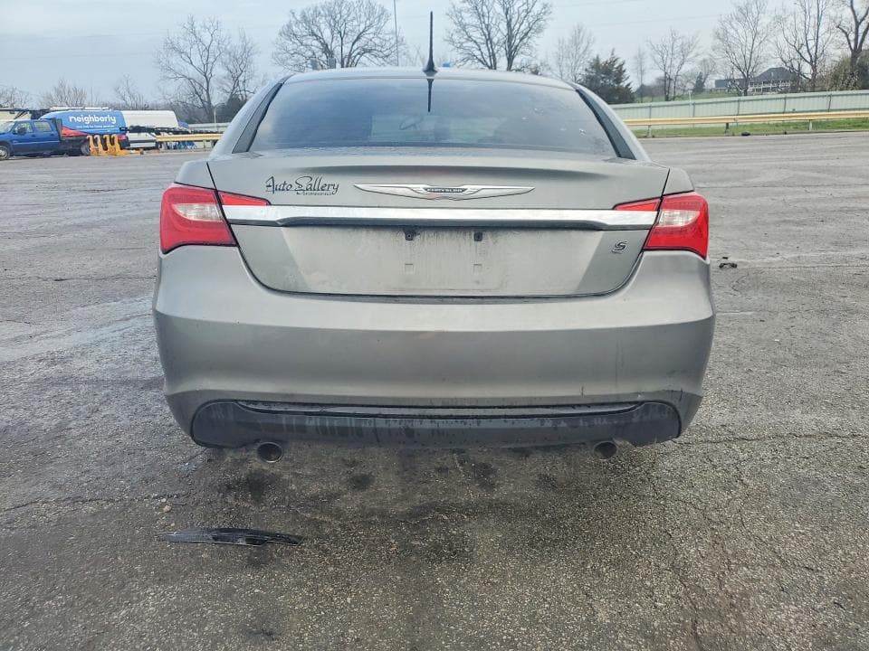 2021 CHRYSLER 200 TOURING 6